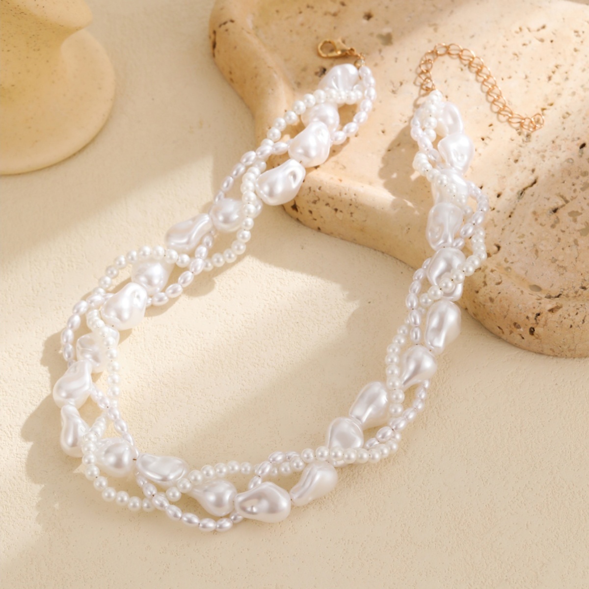 Women's Bohemian Irregular Baroque Imitation Pearl Neck Chain